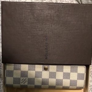 Authentic Louis Vuitton wallet